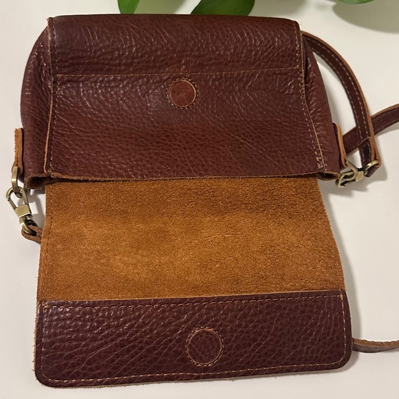 Portland Leather Metro Crossbody bag Mini, Nutmeg - Picture 3 of 9